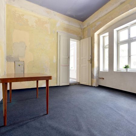 Apartman S Balkonom Trencin Exterior photo